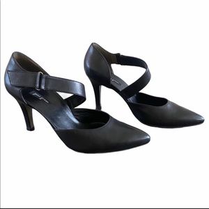 Paul Green Desire Pointy Toe d’Orsay Pump 7 US 9.5